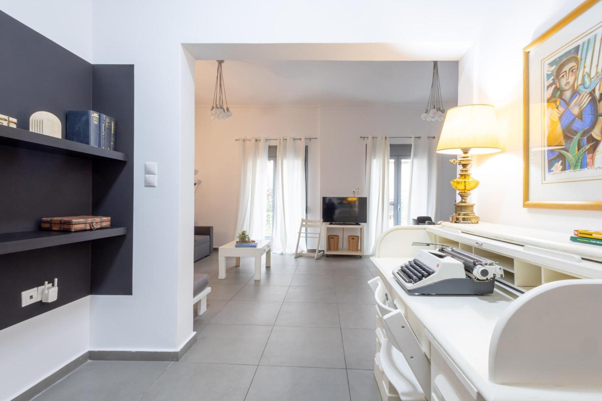 Renovated 5 Bdr House Near Acropolis - New Beds, Terrace & Green Yard Atenas Exterior foto